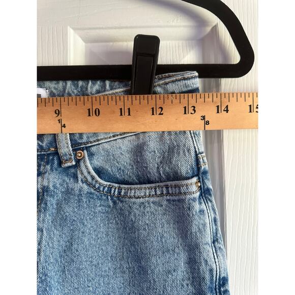 Zara Acid Wash Women's Straight Cut Jeans  US Size 4 - Picture 4 of 7